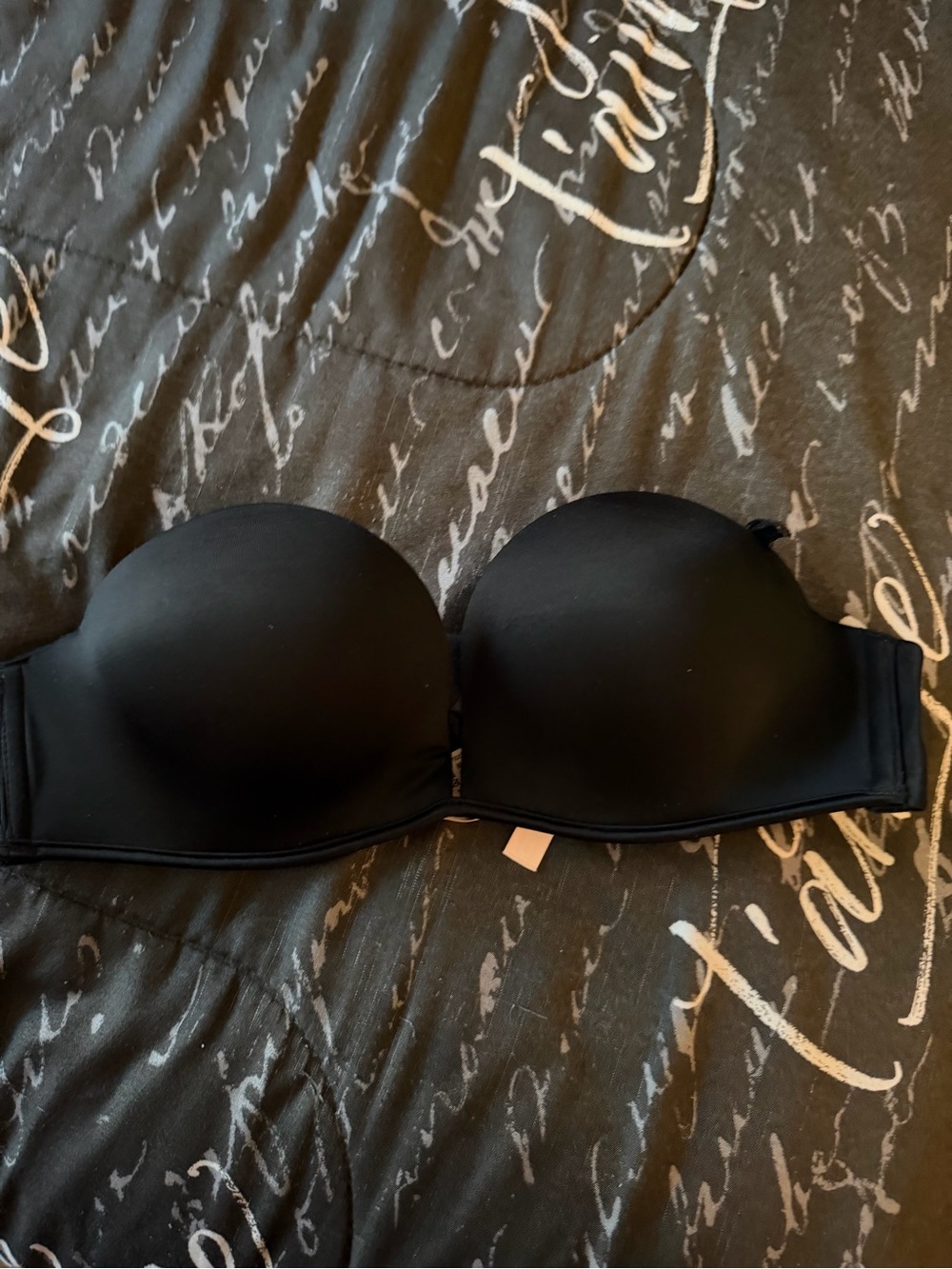 Victoria's Secret Black Strapless Molded T-Shirt Bra